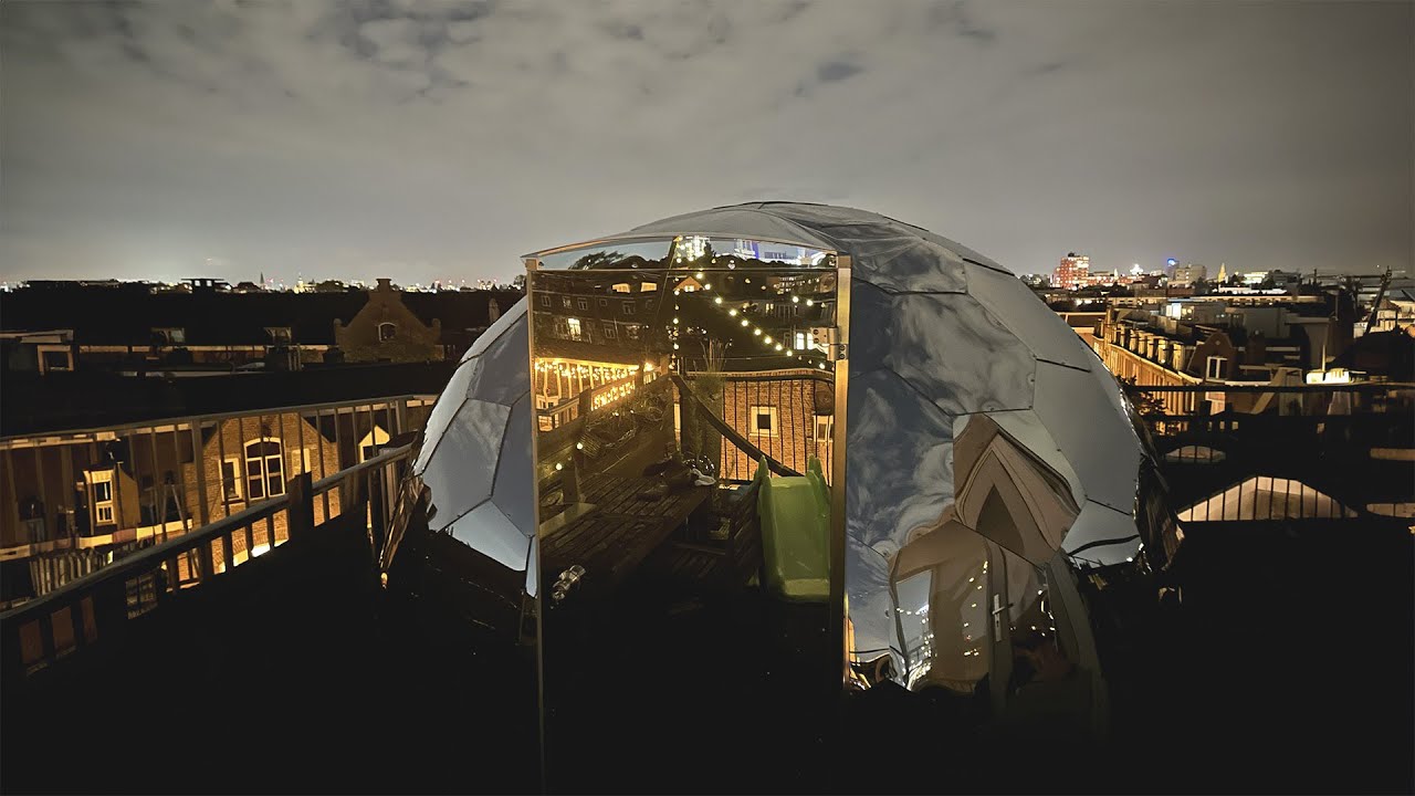Amsterdome - ein aufladbarer Hypedome auf dem Dach in Amsterdam