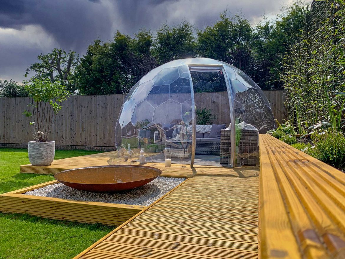 Hypedome M large garden dome