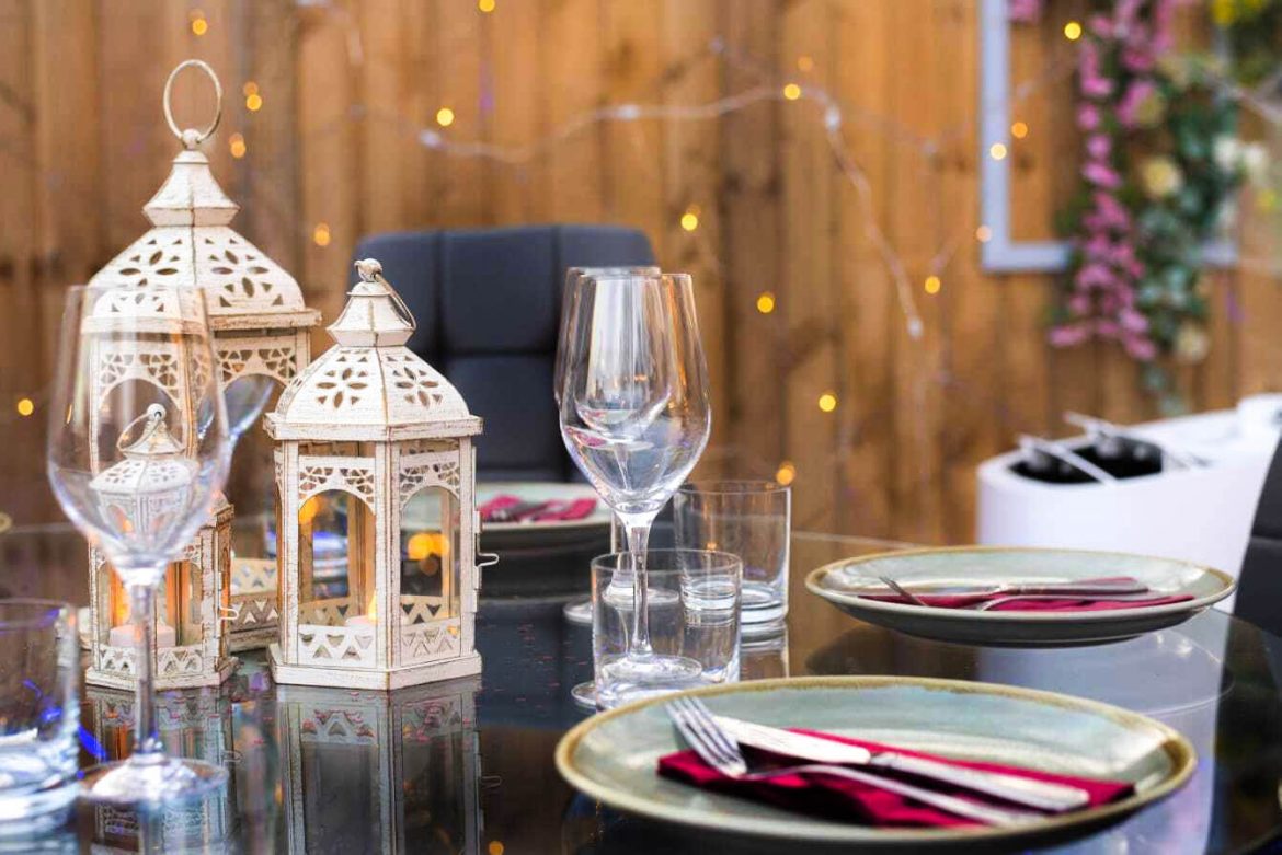 Dîner dans la bulle de jardin