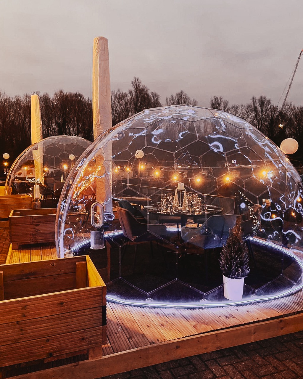 La salle à manger décorée pour Noël