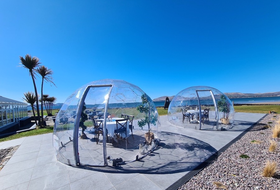 Deux nacelles Hypedome sur la côte