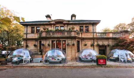 1015 GWR in Glasgow introduced outdoor dining in dining pods