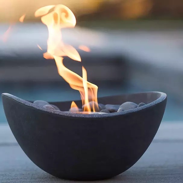 Feuerschale für drinnen und draußen