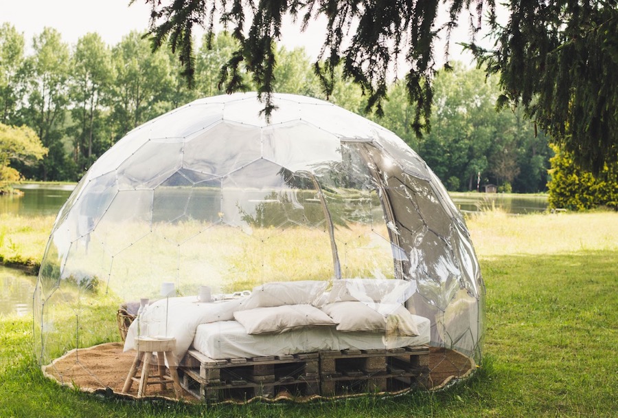 Une expérience de glamping haut de gamme pour les couples