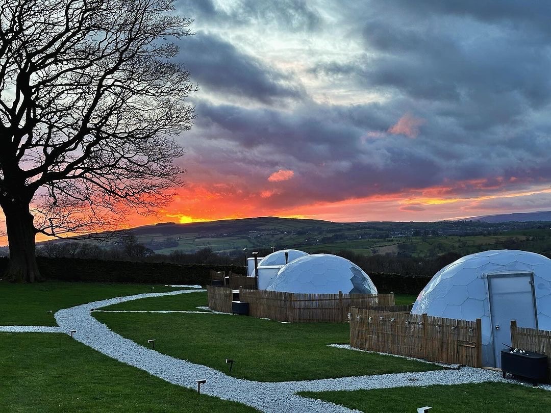 Un bellissimo cielo sopra il Deerstone Glamping