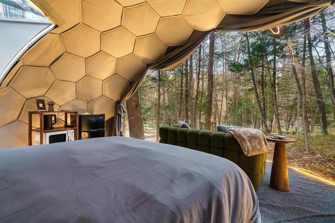 Hypedome M glamping pod size