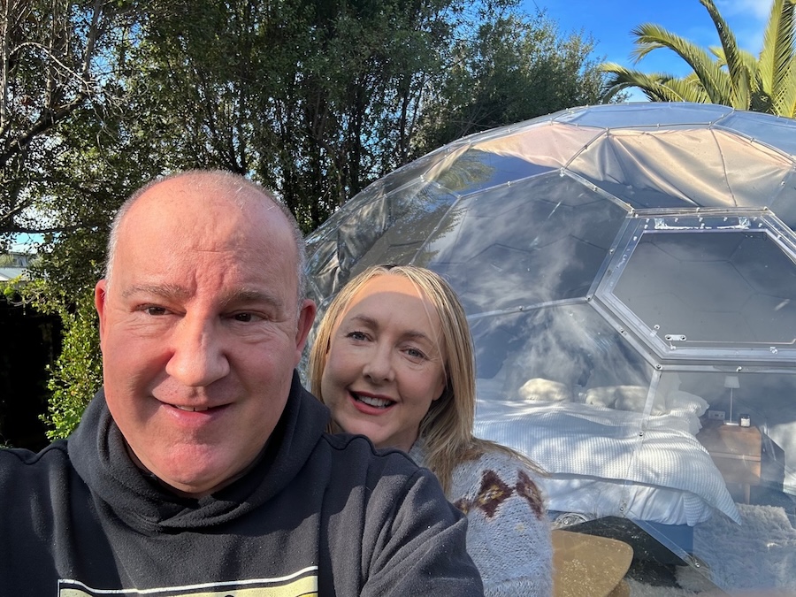 Steve and Lizzy in front of their Hypedome garden bedroom