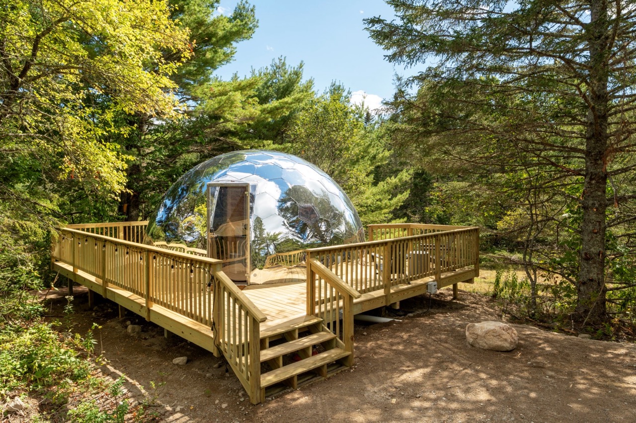 A Hypedome Mirror glamping structure