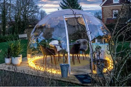 Bubble pod with dining set inside