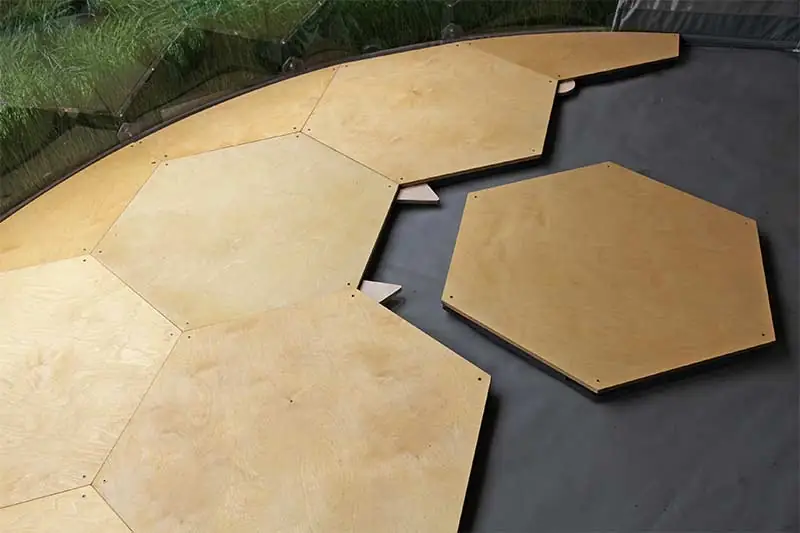 Garden dome's floor