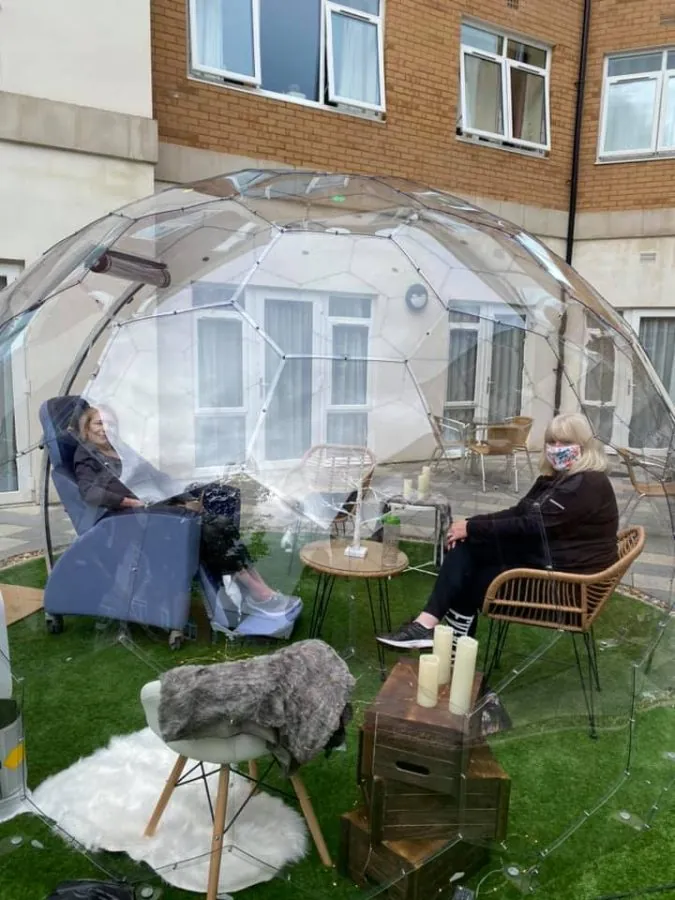Visiteurs-Pods-Care_Homes_3