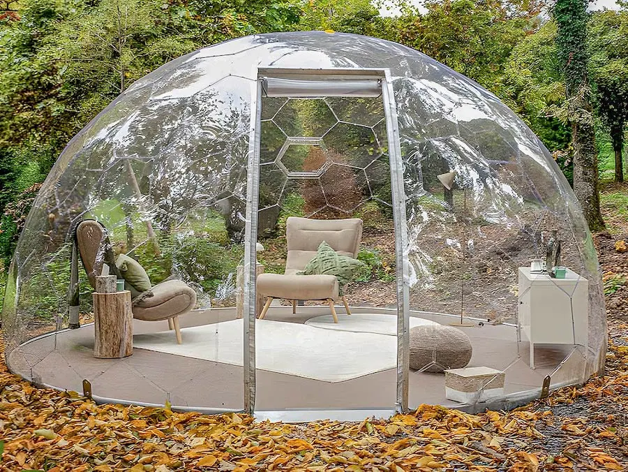 Outdoor mindfulness room interior