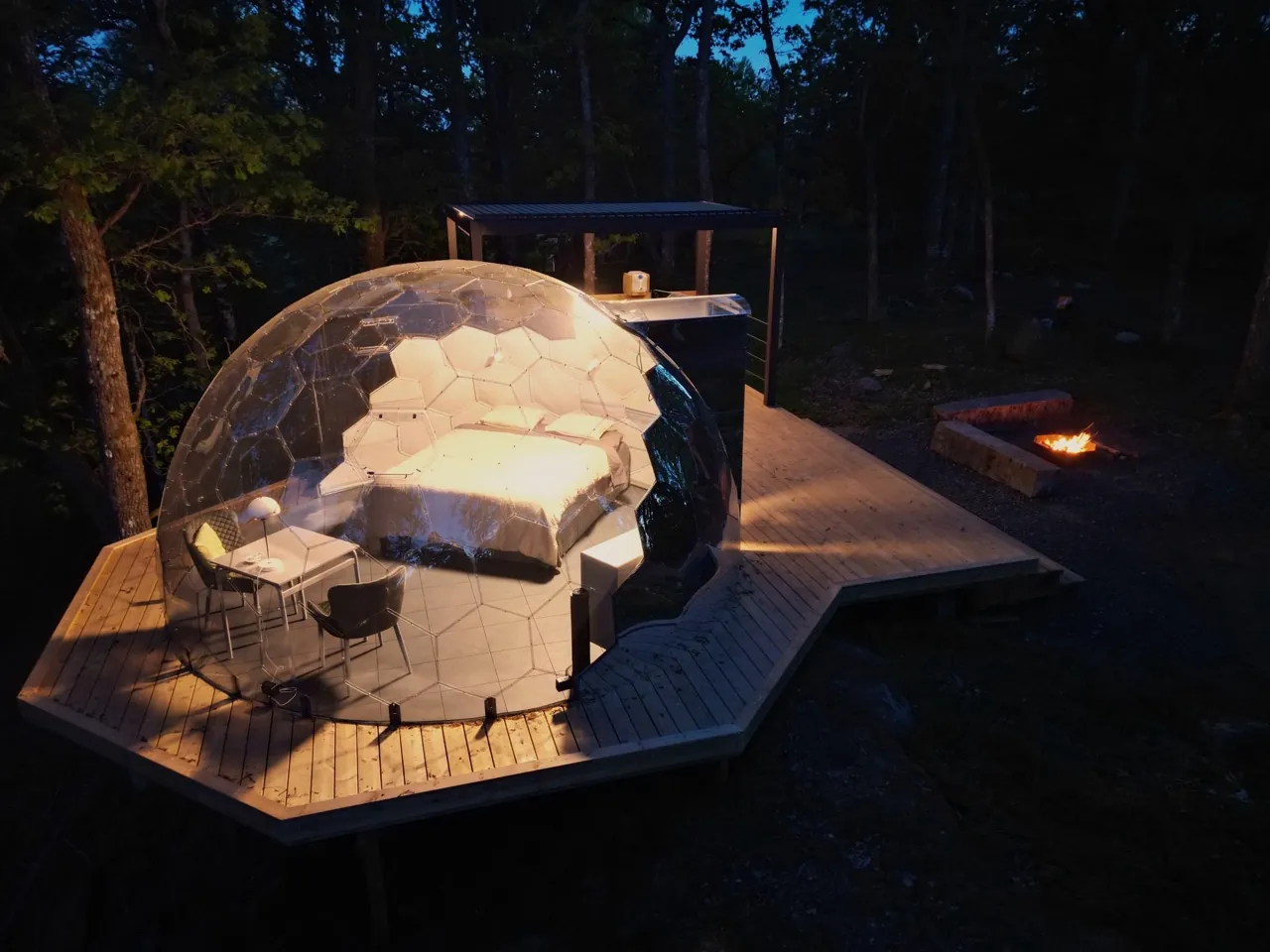 Villa Vilan's bedroom dome in the woods