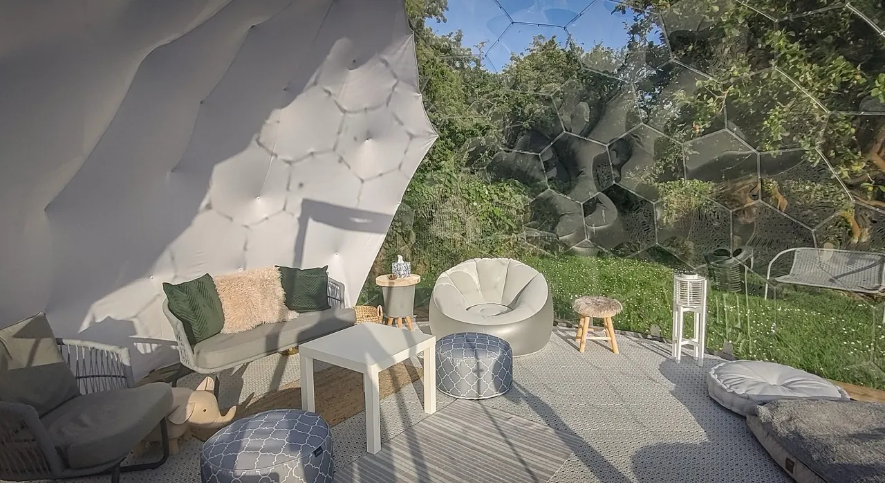Beautifully furnished garden dome in Ireland