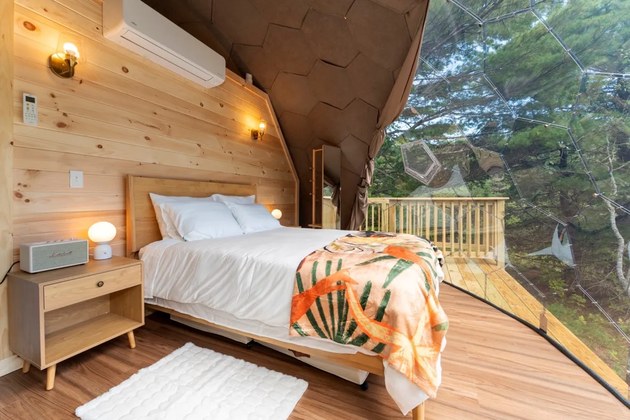 glamping-dome-suite-maine-7